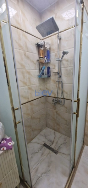 Satış 4 otaqlı Köhnə Tikili bina evi  100m², Bakı