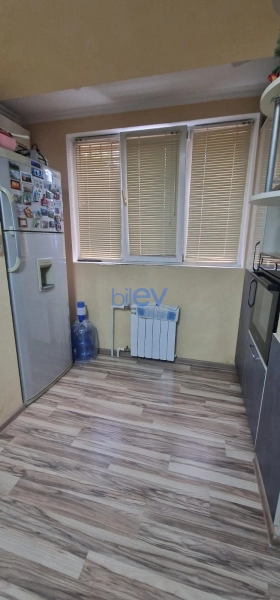 Satış 4 otaqlı Köhnə Tikili bina evi  100m², Bakı