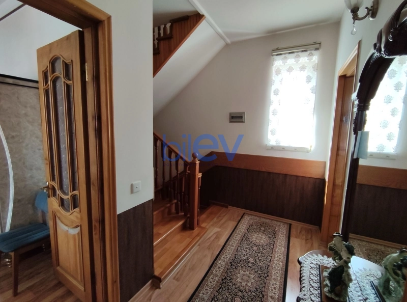 Satış 8 otaqlı Həyət evi  225m², Bakı