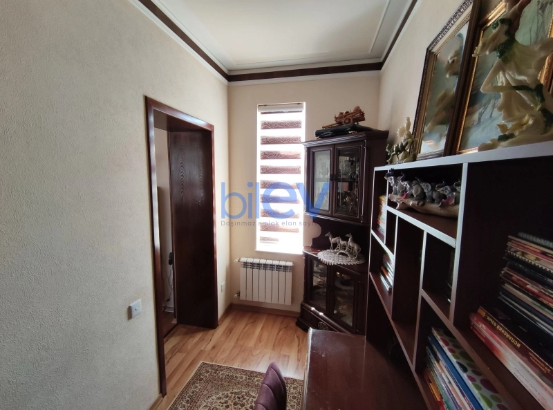 Satış 8 otaqlı Həyət evi  225m², Bakı