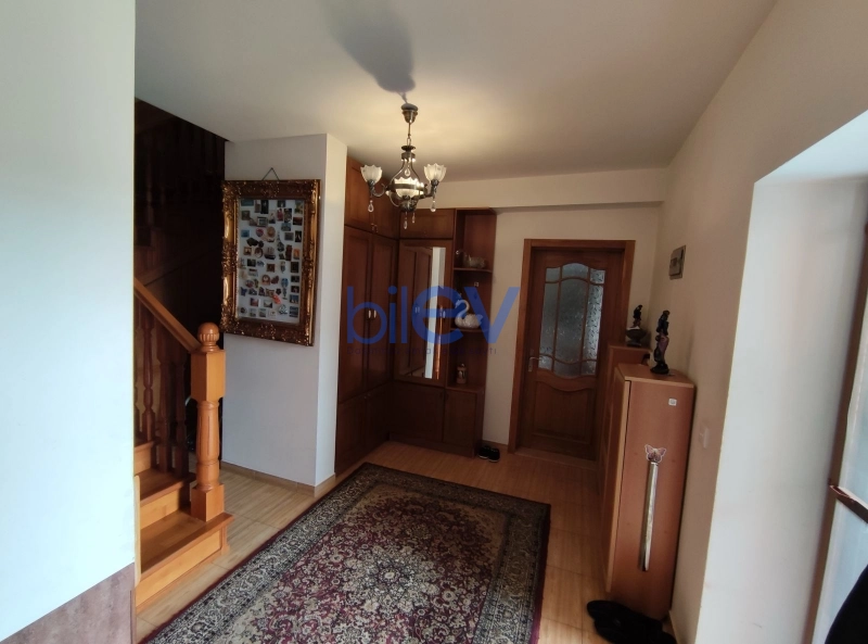 Satış 8 otaqlı Həyət evi  225m², Bakı