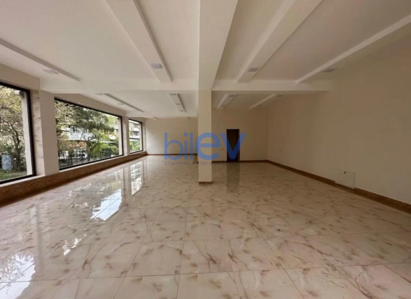 Satış 9 otaqlı Həyət evi  700m², Bakı