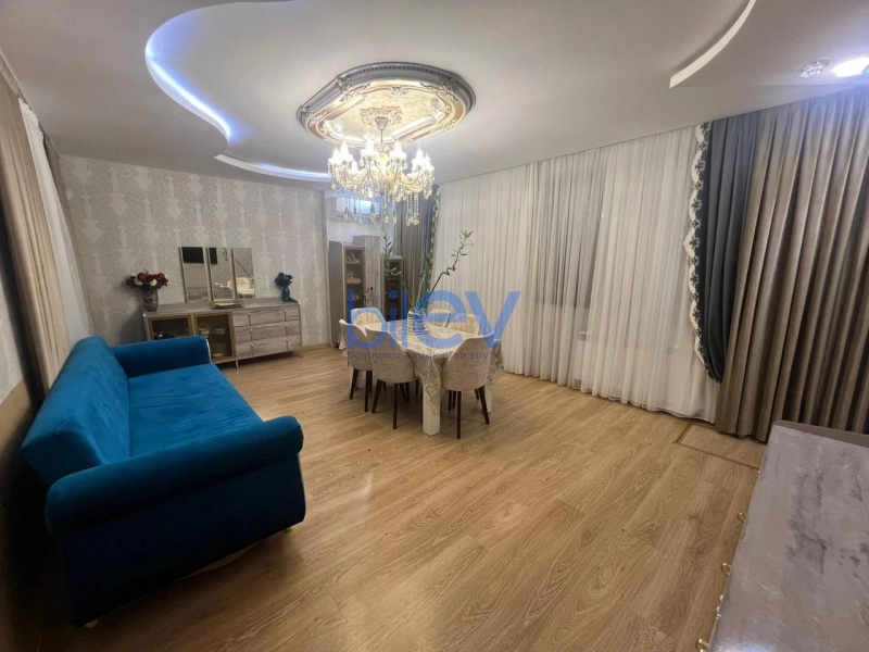 Satış 4 otaqlı Köhnə Tikili bina evi  100m², Bakı