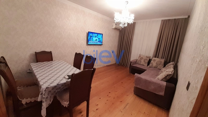 Satış 2 otaqlı Köhnə Tikili bina evi  60m², Bakı
