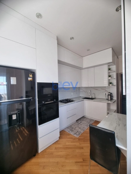 Satış 3 otaqlı Yeni Tikili bina evi  110m², Bakı