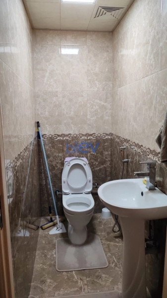 Satış 3 otaqlı Yeni Tikili bina evi  84m², Bakı