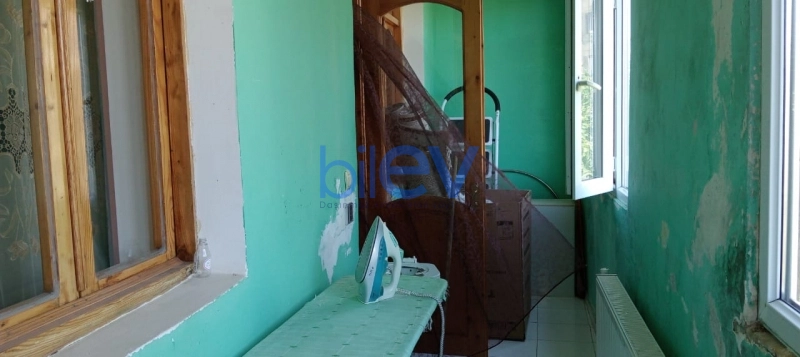 Satış 3 otaqlı Köhnə Tikili bina evi  100m², Bakı