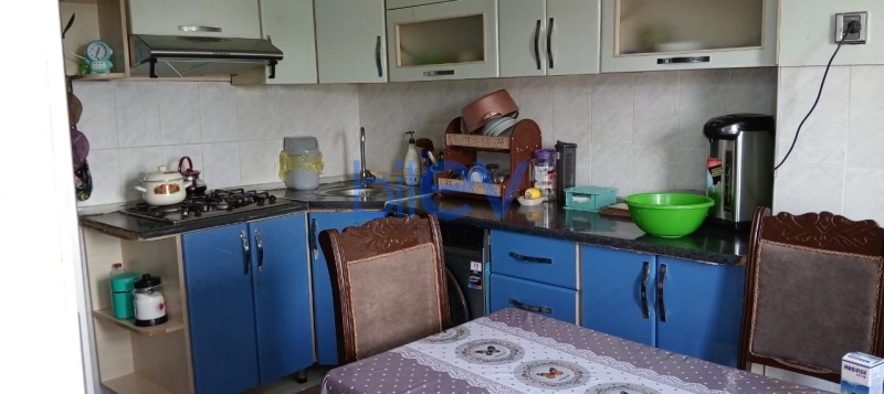 Satış 3 otaqlı Köhnə Tikili bina evi  100m², Bakı