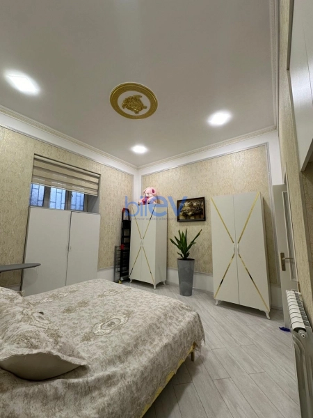 Satış 4 otaqlı Həyət evi  170m², Bakı