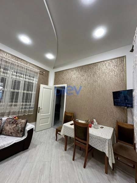 Satış 4 otaqlı Həyət evi  170m², Bakı