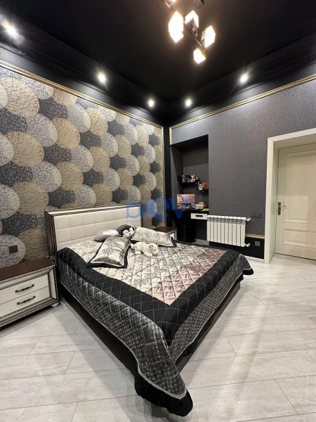 Satış 4 otaqlı Həyət evi  170m², Bakı