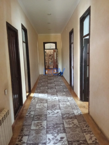 Satış 4 otaqlı Həyət evi  200m², Bakı