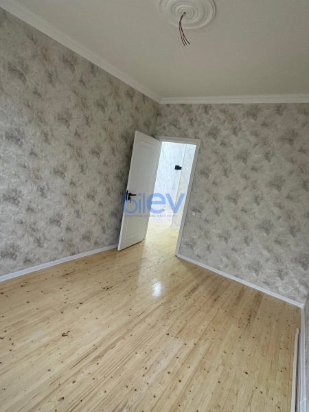 Satış 3 otaqlı Həyət evi  300m², Bakı