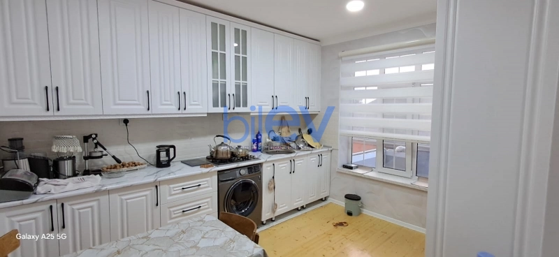 Satış 3 otaqlı Həyət evi  200m², Bakı