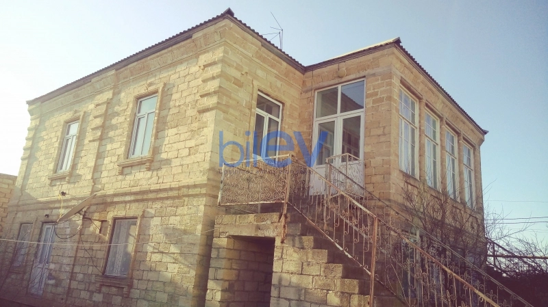 Satış 12 otaqlı Həyət evi  310m², Bakı