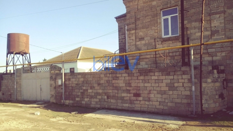 Satış 12 otaqlı Həyət evi  310m², Bakı