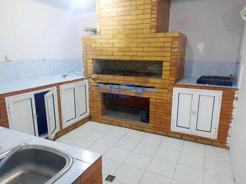 Aylıq Kirayə 12 otaqlı Obyekt  500m², Bakı