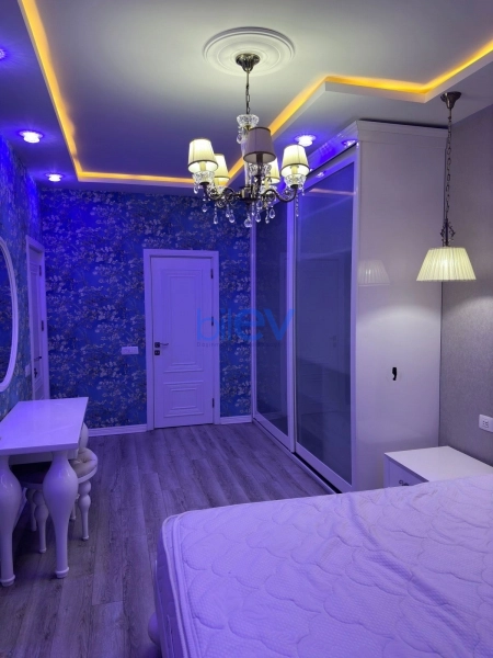 Satış 3 otaqlı Yeni Tikili bina evi  107m², Bakı
