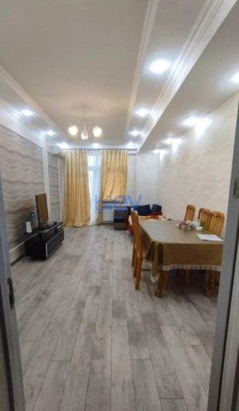 Aylıq Kirayə 2 otaqlı Yeni Tikili bina evi  61m², Bakı