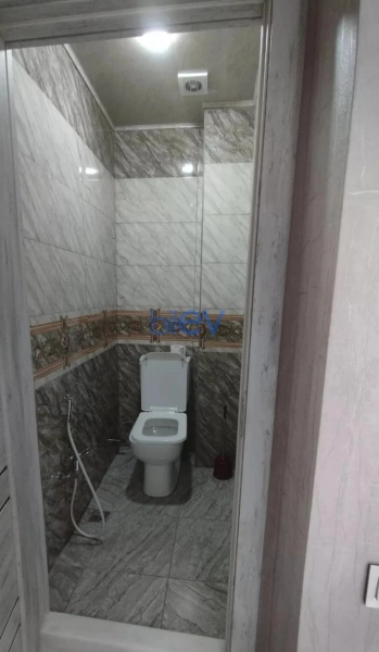 Aylıq Kirayə 2 otaqlı Köhnə Tikili bina evi  57m², Bakı