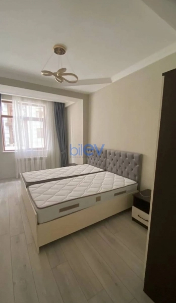Aylıq Kirayə 2 otaqlı Köhnə Tikili bina evi  58m², Bakı