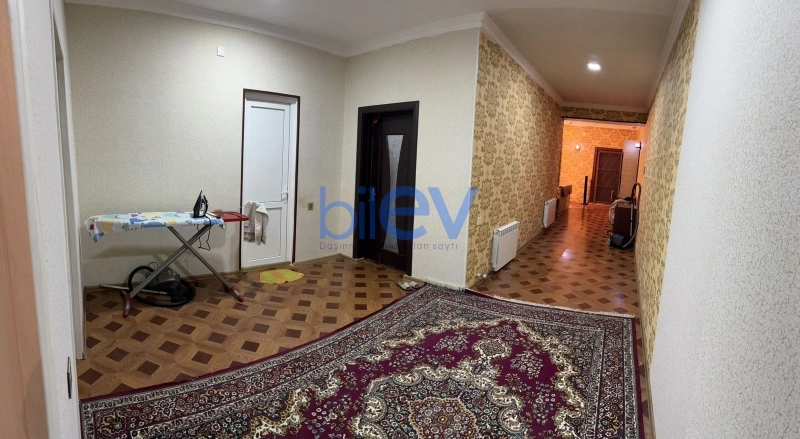 Satış 8 otaqlı Həyət evi  230m², Bakı