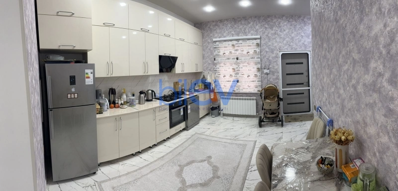 Satış 8 otaqlı Həyət evi  230m², Bakı