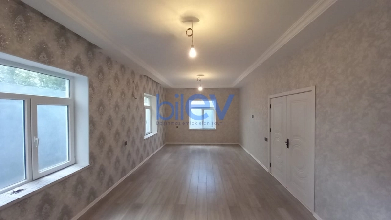 Satış 4 otaqlı Həyət evi  220m², Bakı