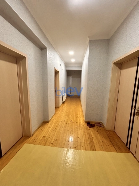 Satış 5 otaqlı Yeni Tikili bina evi  135m², Bakı