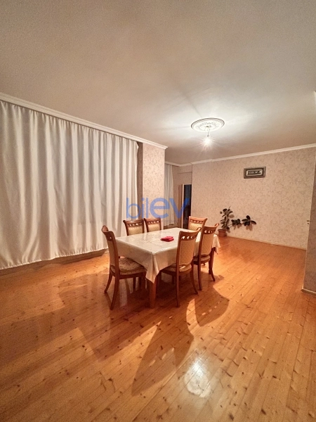 Satış 5 otaqlı Yeni Tikili bina evi  135m², Bakı