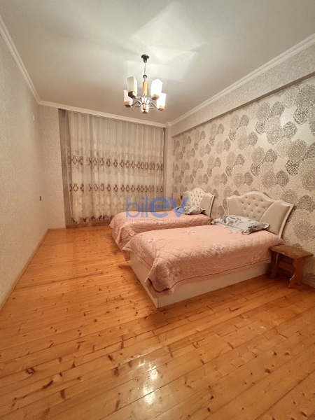 Satış 5 otaqlı Yeni Tikili bina evi  135m², Bakı