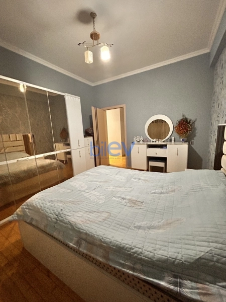 Satış 5 otaqlı Yeni Tikili bina evi  135m², Bakı