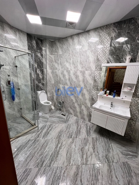 Satış 5 otaqlı Villa  250m², Bakı