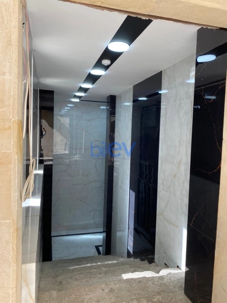 Satış 4 otaqlı Yeni Tikili bina evi  183m², Bakı