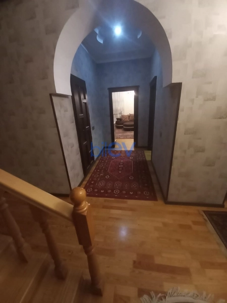 Satış 5 otaqlı Həyət evi  200m², Bakı