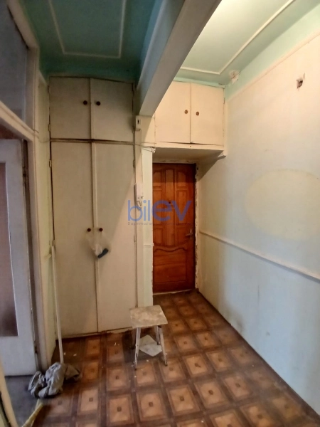 Satış 5 otaqlı Köhnə Tikili bina evi  120m², Bakı