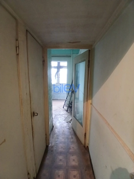 Satış 5 otaqlı Köhnə Tikili bina evi  120m², Bakı