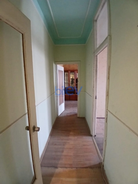 Satış 5 otaqlı Köhnə Tikili bina evi  120m², Bakı