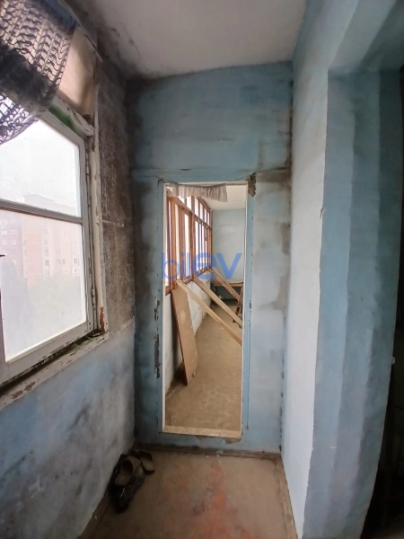 Satış 5 otaqlı Köhnə Tikili bina evi  120m², Bakı