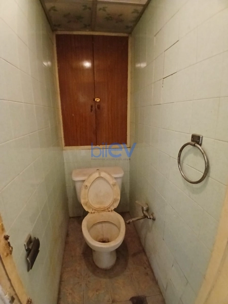 Satış 5 otaqlı Köhnə Tikili bina evi  120m², Bakı