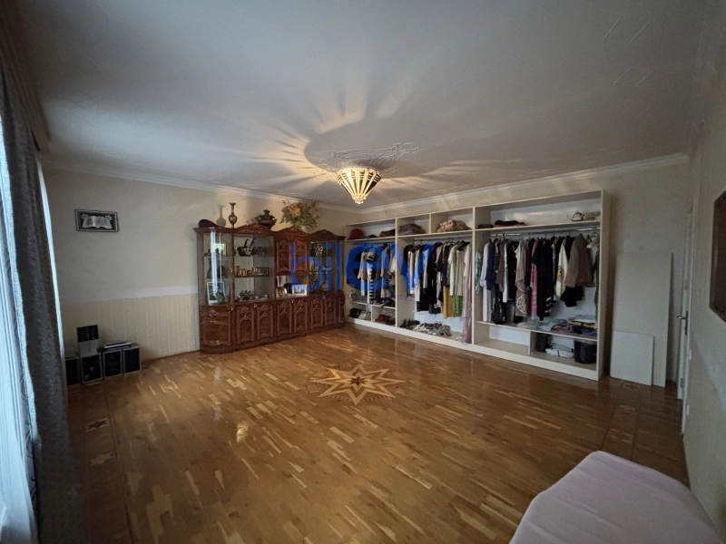 Satış 7 otaqlı Həyət evi  300m², Sumqayıt