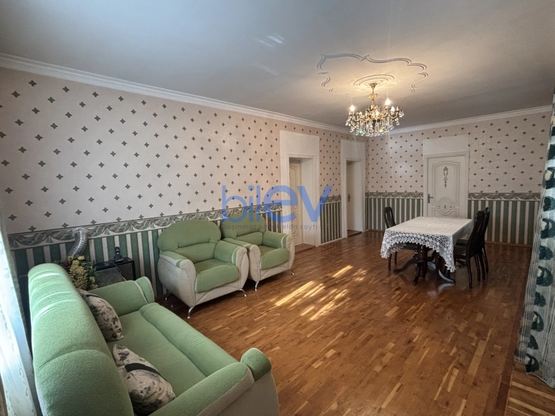 Satış 7 otaqlı Həyət evi  300m², Sumqayıt