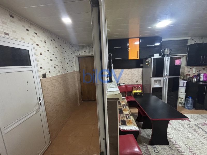 Satış 7 otaqlı Həyət evi  300m², Sumqayıt