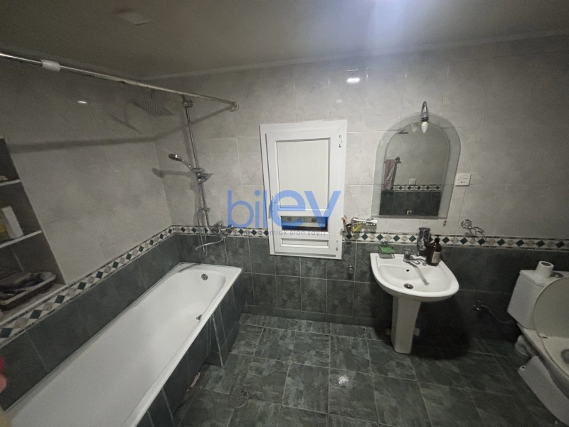 Satış 7 otaqlı Həyət evi  300m², Sumqayıt