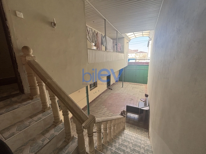 Satış 7 otaqlı Həyət evi  300m², Sumqayıt