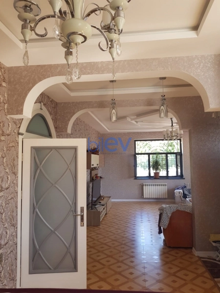Satış 5 otaqlı Həyət evi  270m², Bakı