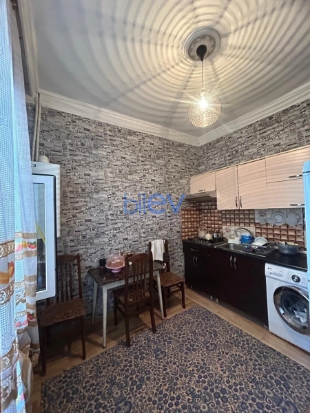 Satış 5 otaqlı Həyət evi  200m², Bakı