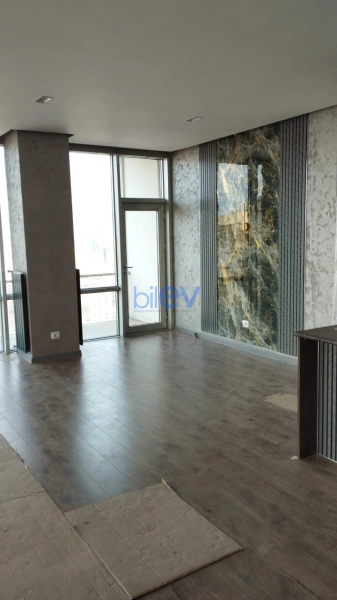 Aylıq Kirayə 3 otaqlı Yeni Tikili bina evi  150m², Bakı
