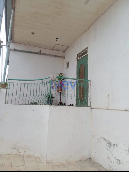 Satış 5 otaqlı Köhnə Tikili bina evi  120m², Bakı