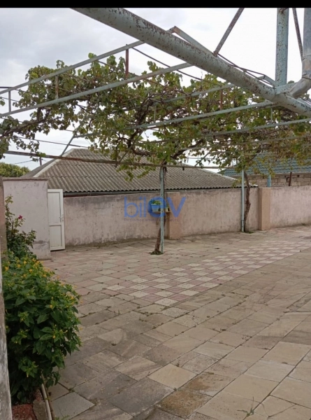 Satış 5 otaqlı Köhnə Tikili bina evi  120m², Bakı